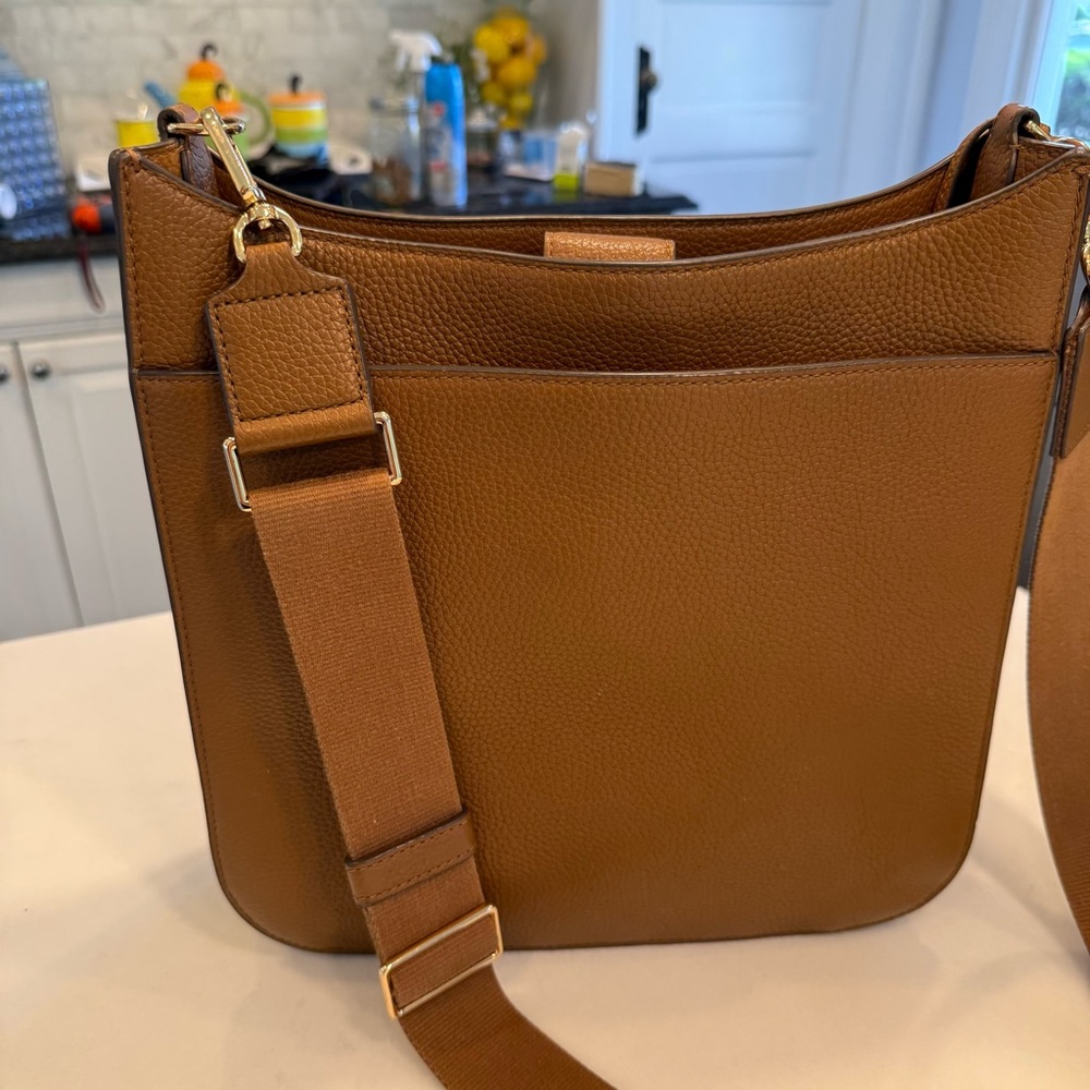 Tory Burch Tan Leather Crossbody Bag - Picture 4 of 16